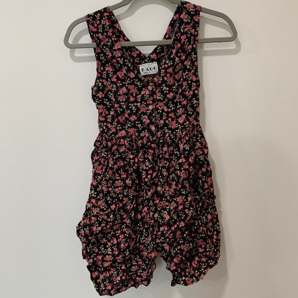 Karo Dresses & Skirts - Karo Cute Flower Short Dress for Summer